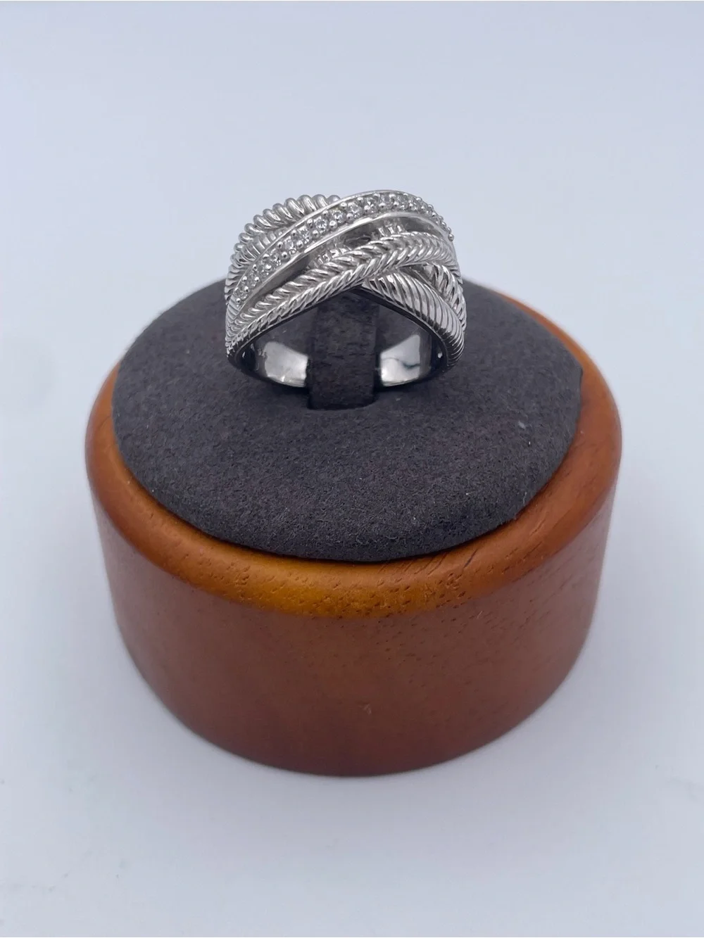Judith Ripka Sterling Silver 925 CZ Pavé Highway Crisscross Ring Thailand Size 9